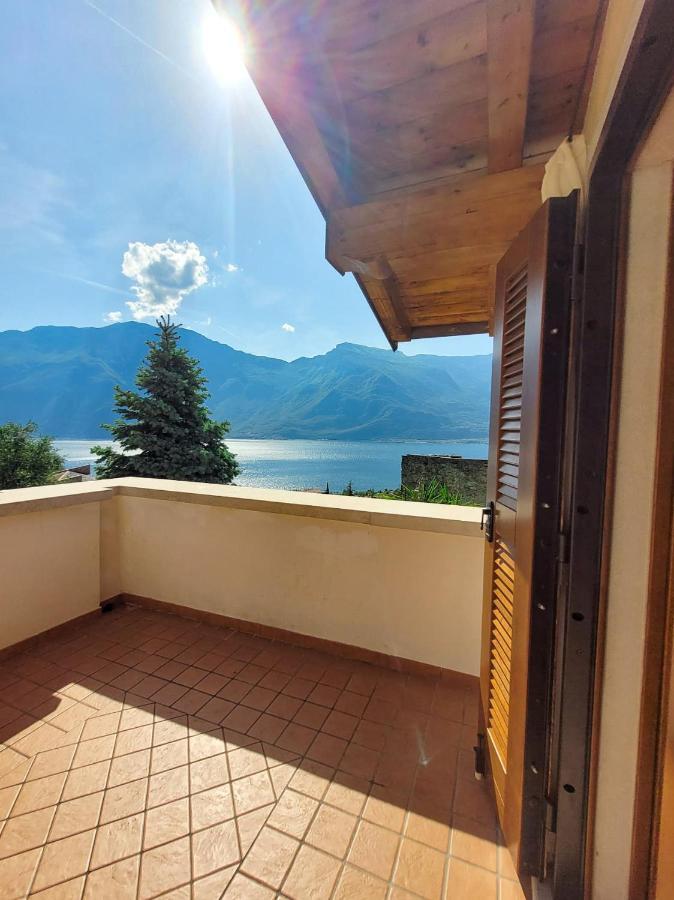 Villa Fior Di Loto Limone sul Garda Zewnętrze zdjęcie