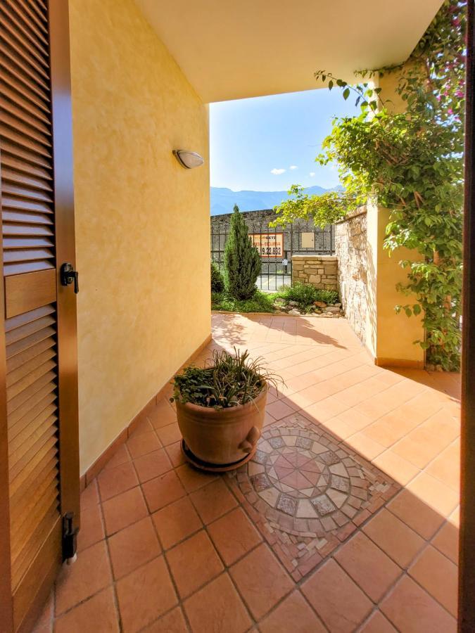 Villa Fior Di Loto Limone sul Garda Zewnętrze zdjęcie
