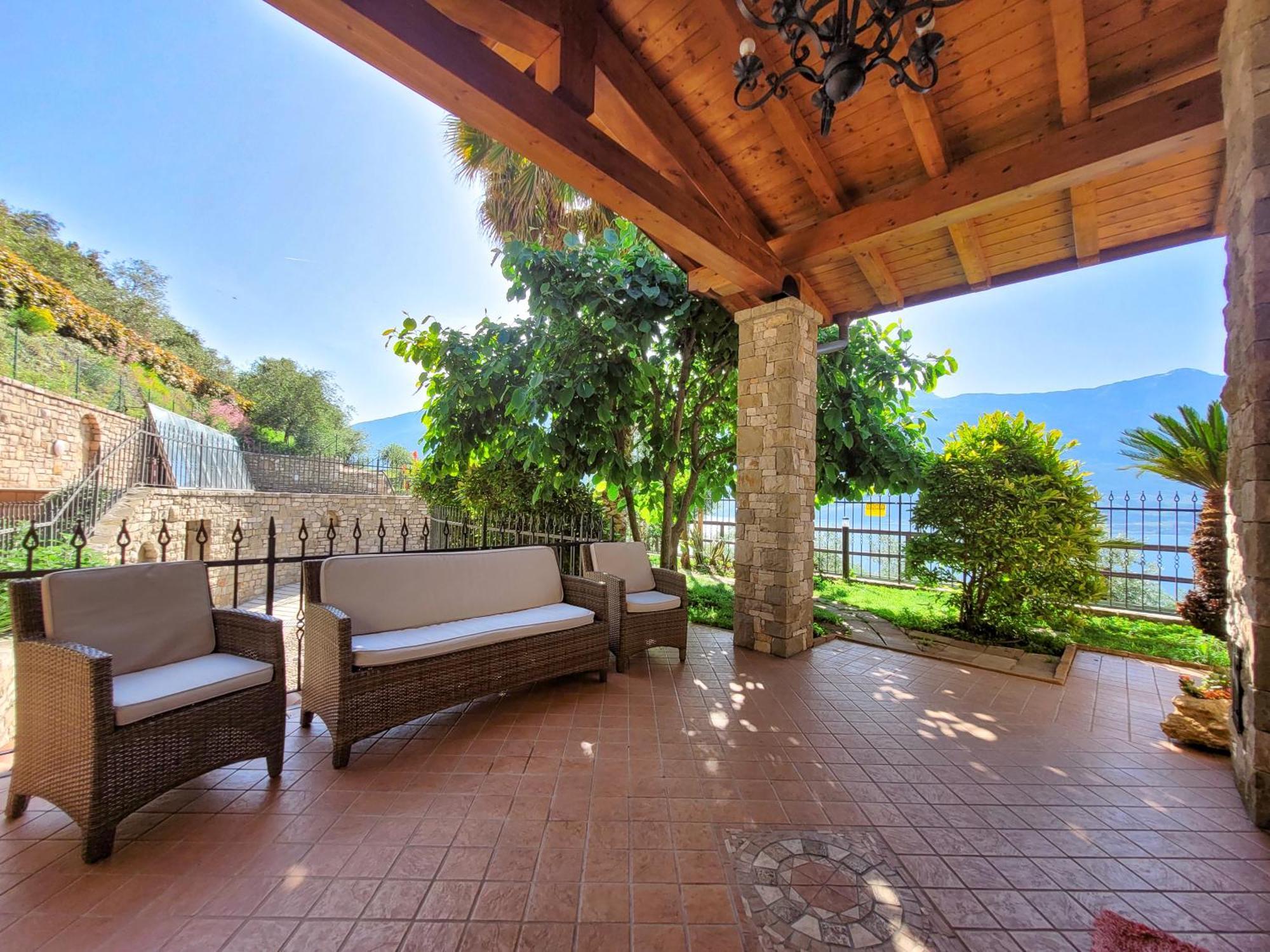 Villa Fior Di Loto Limone sul Garda Zewnętrze zdjęcie